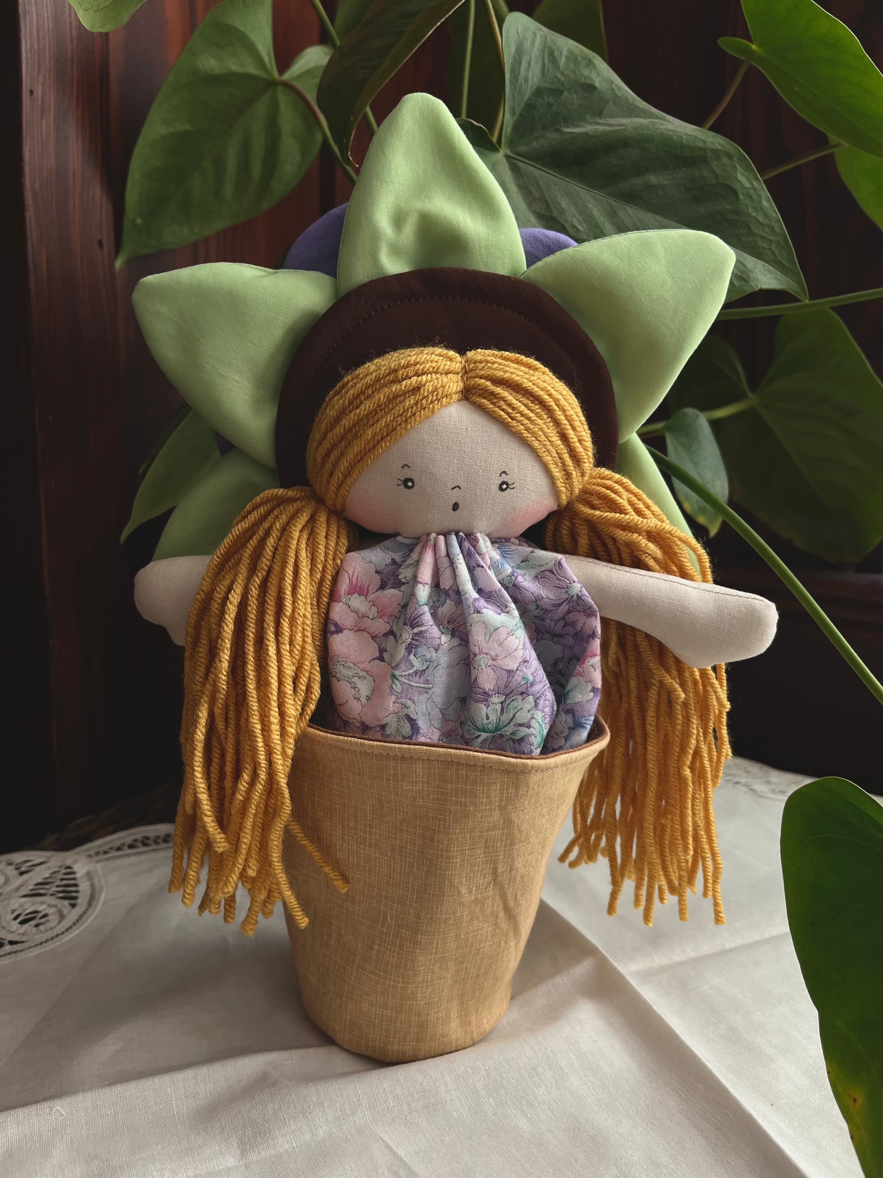 Flower Doll - D