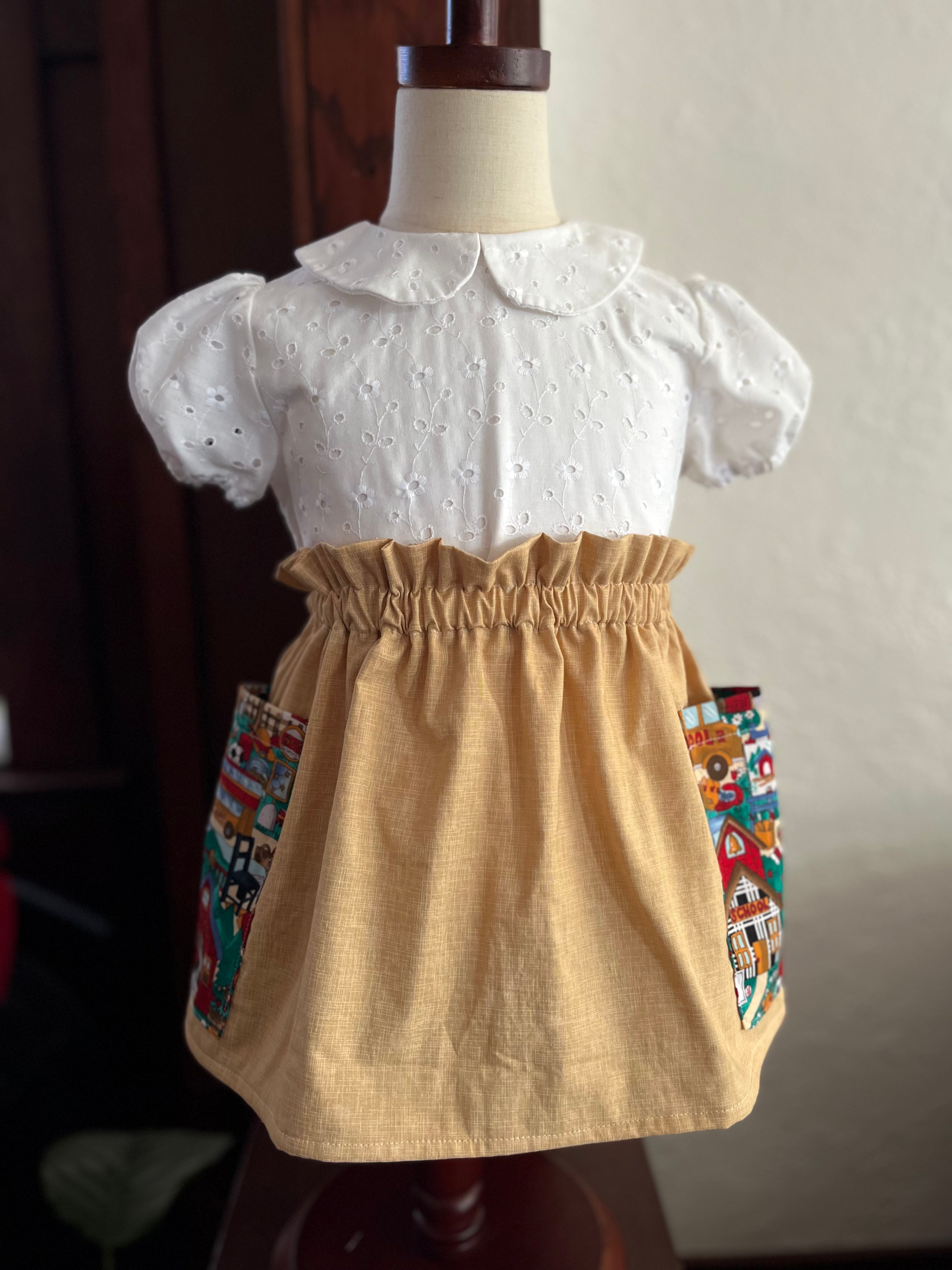 High waits skirt with pockets